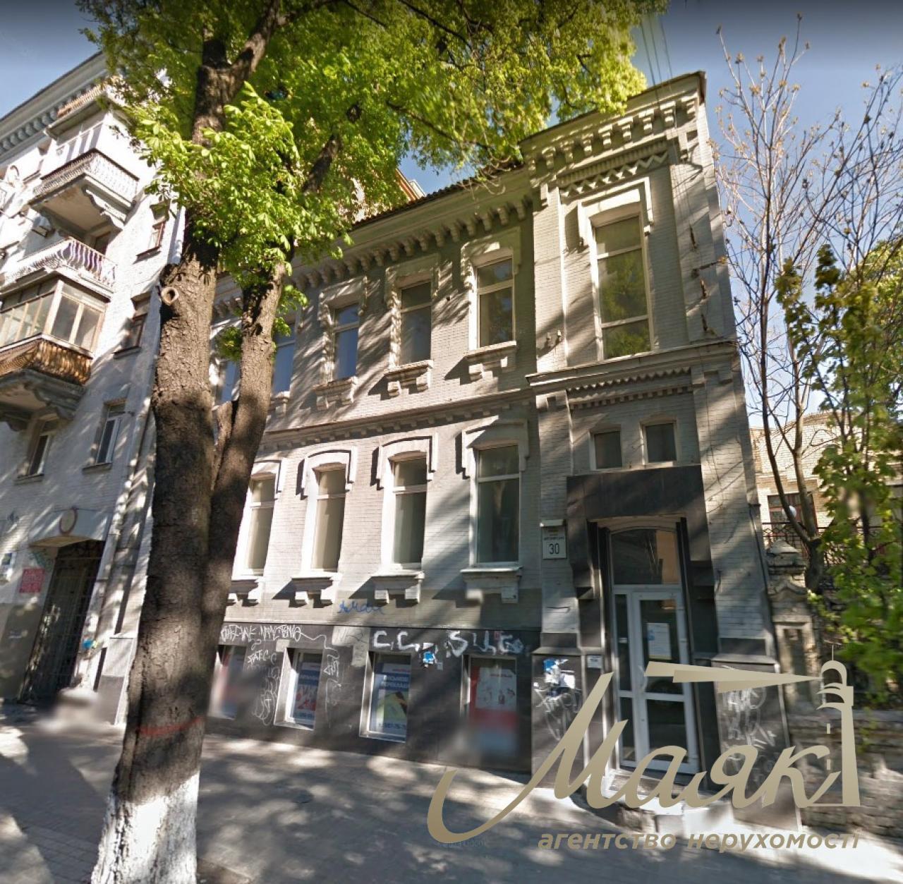 Office building with renovation for sale on Bolshaya Zhitomirskaya street! Business center of the city. Kyiv