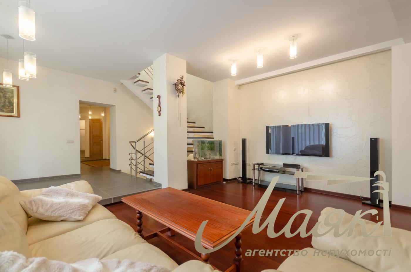 Оренда будинку в центрі Києва, Печерський район, вул. Чигоріна,