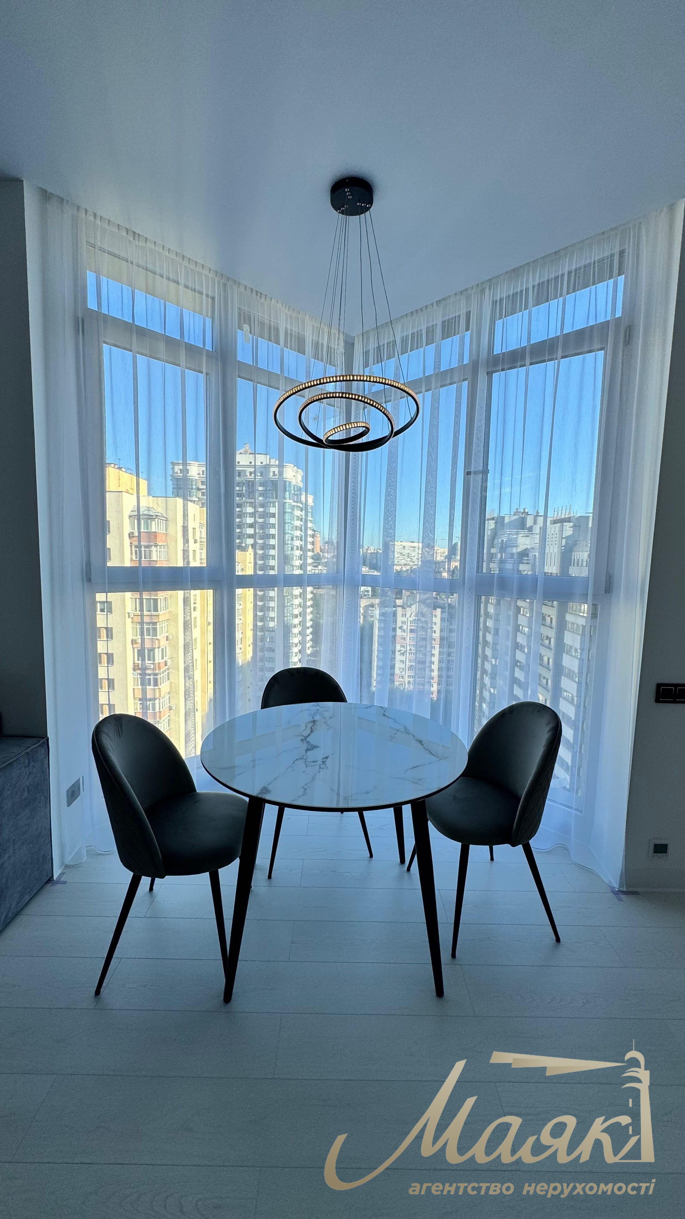 Rent 3-bedroom apartment 85m2 LCD Delmar str Dragomirova 14-A