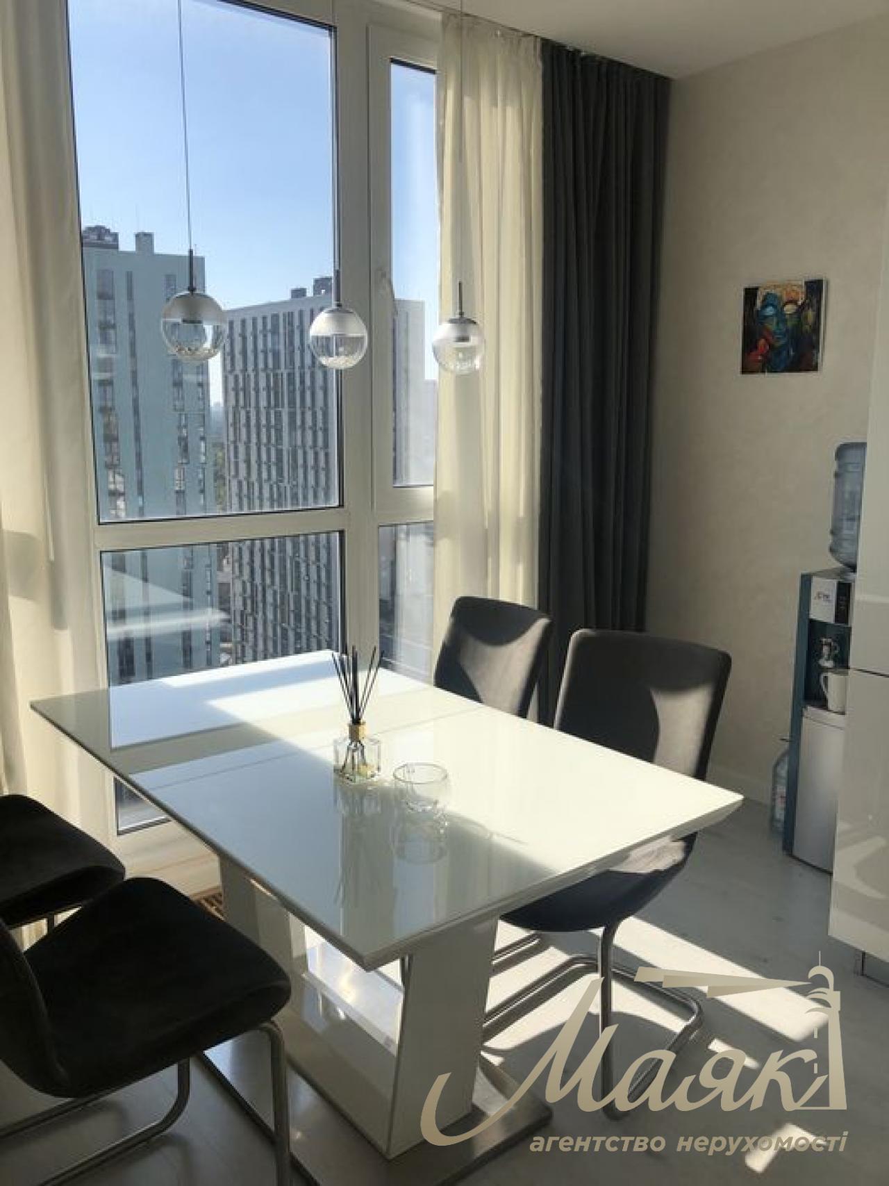 Продаж 3-к квартира ЖК Малахіт