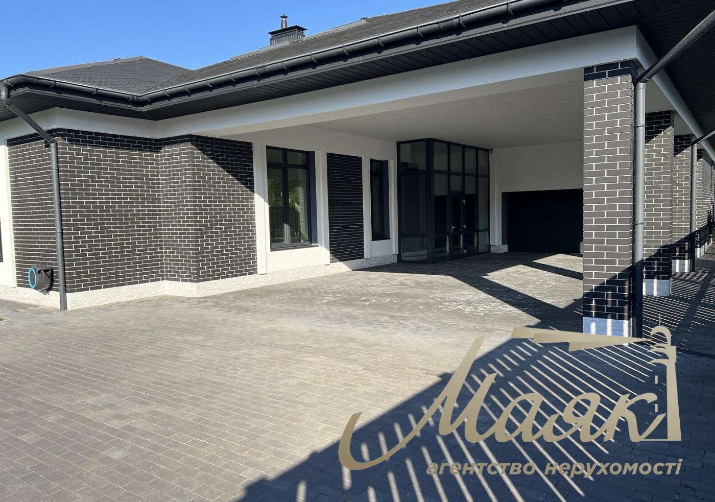 Продаж 1 поверхового будинку 400м2, Козин