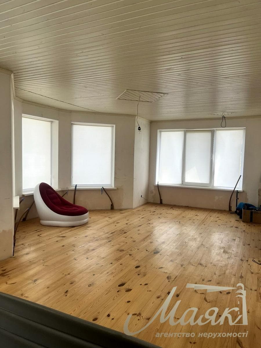 Продаж цегляного будинку 230 м² | Голосіївський район | Віта-Литовська (Чапаївка) вул. Лаврова, Київ, 10 хвилин від метро Видубичі