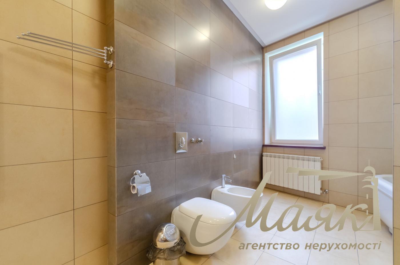 Оренда будинку в центрі Києва, Печерський район, вул. Чигоріна,