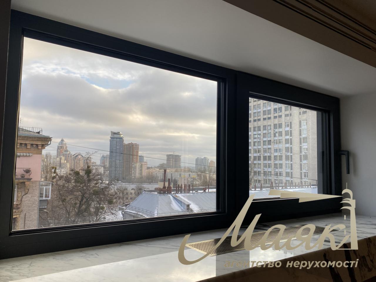 Продажа  апартаментов в историческом центре ул. Богомольца 278м2