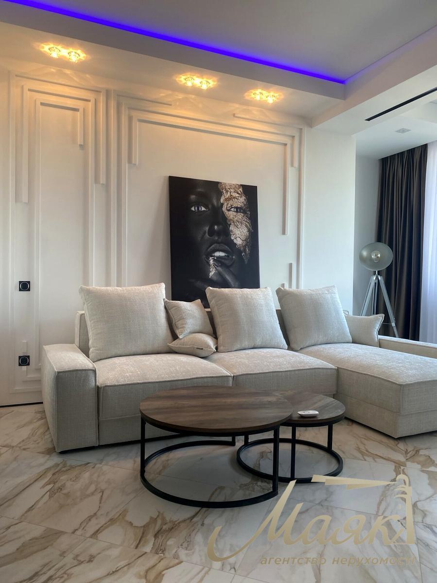 Продажа 3-х комнаной квартиры в ЖК Дельмар