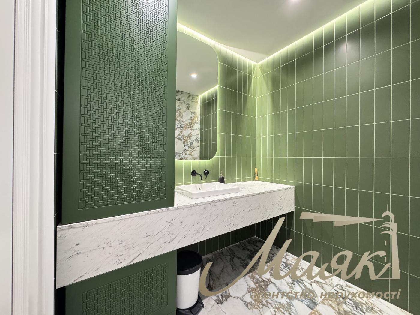 Аренда меблированного офиса 110 кв.м. на ул Владимирская 92