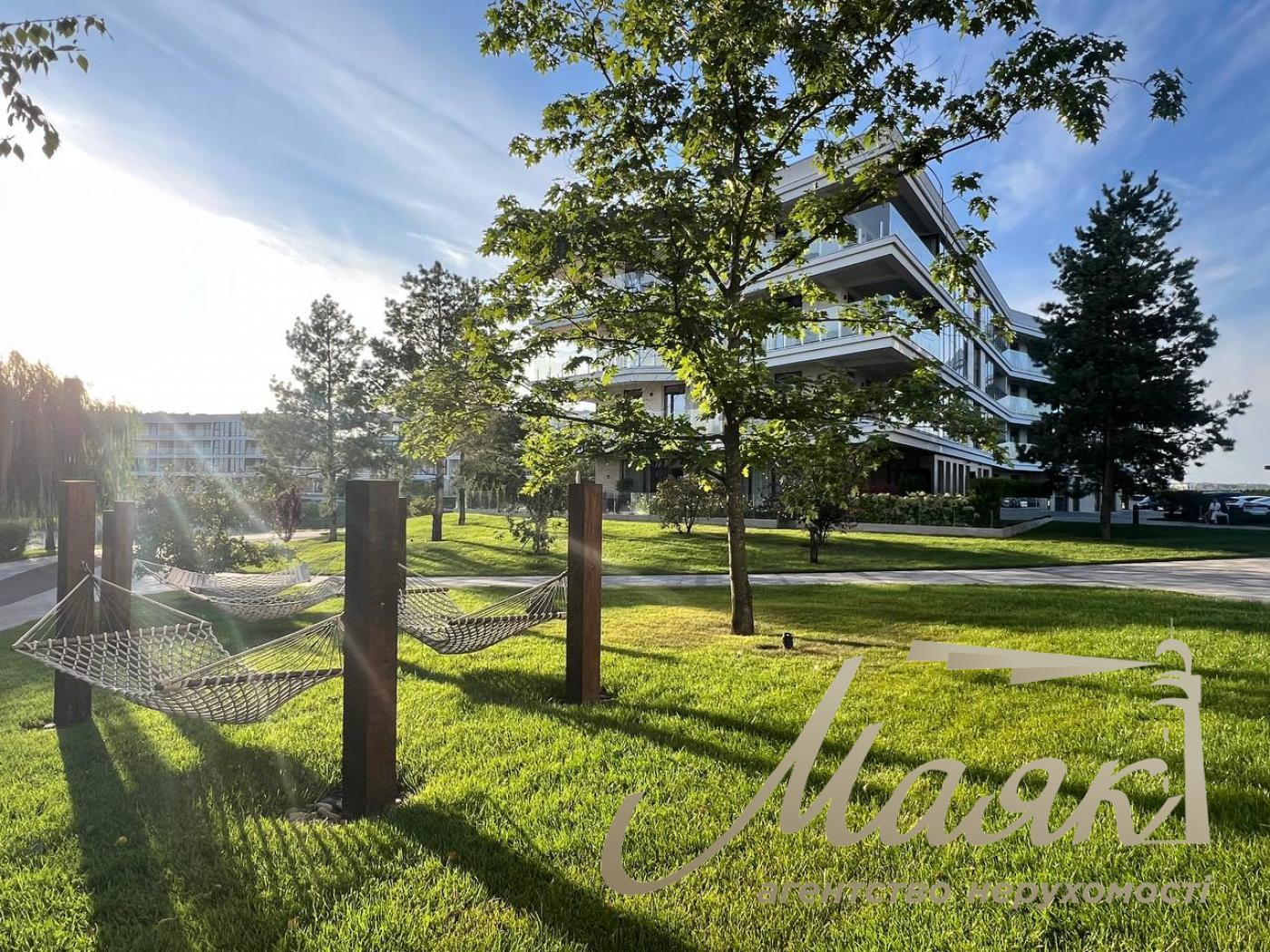 One bedroom apartment for sale 128.52m2 Residential Complex Park Lake City