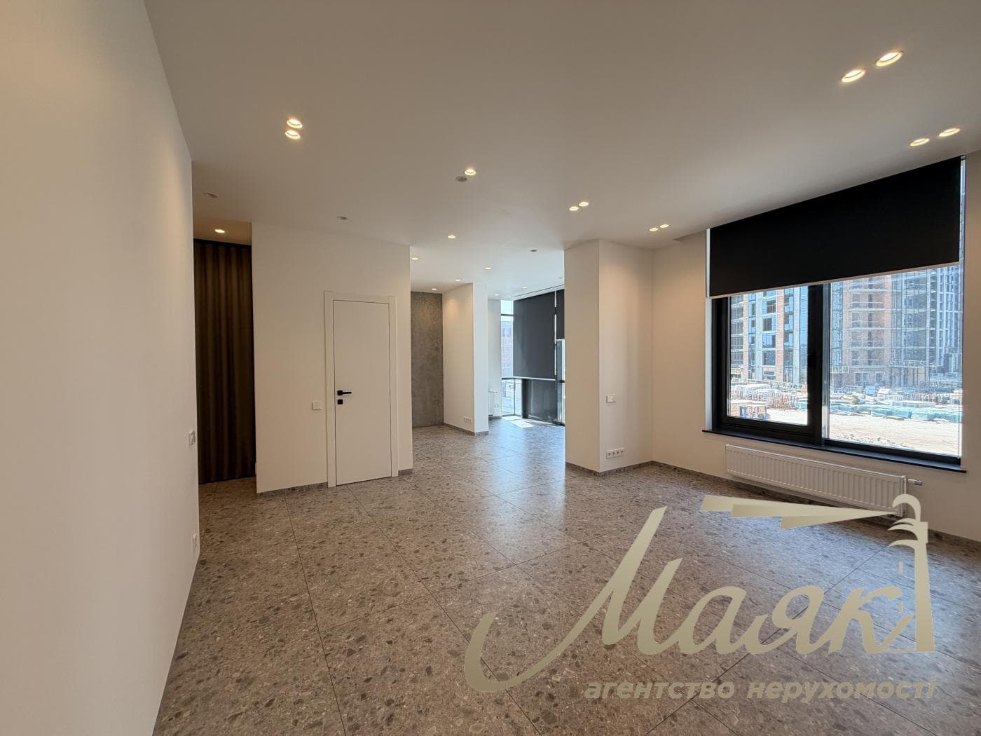 Space for rent (55 m²) in the Novopechnye Lipki residential complex, Dragomirova Street