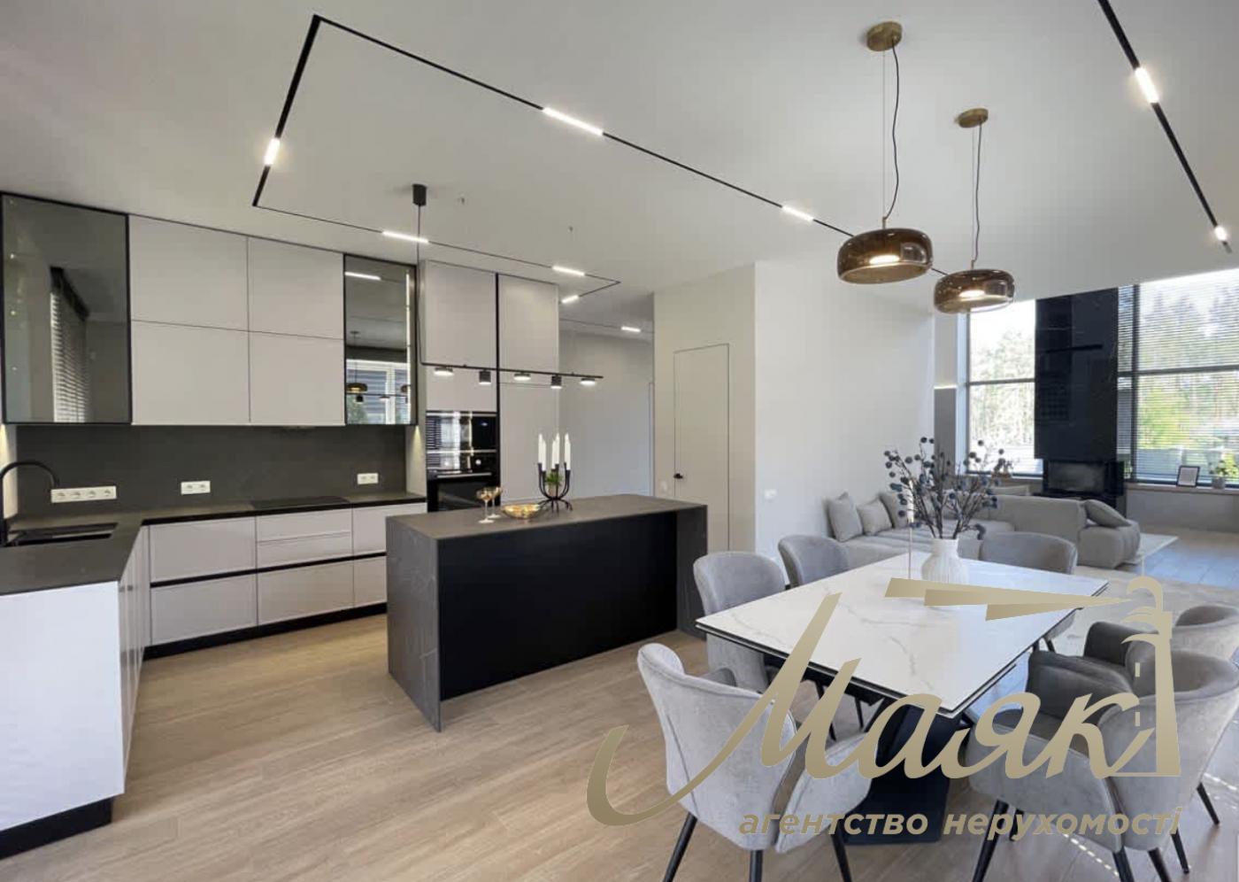 Продажа дома 305м2 в КГ "Новая ходосовка"с.  Ходосовка, Киево-Святошинский район