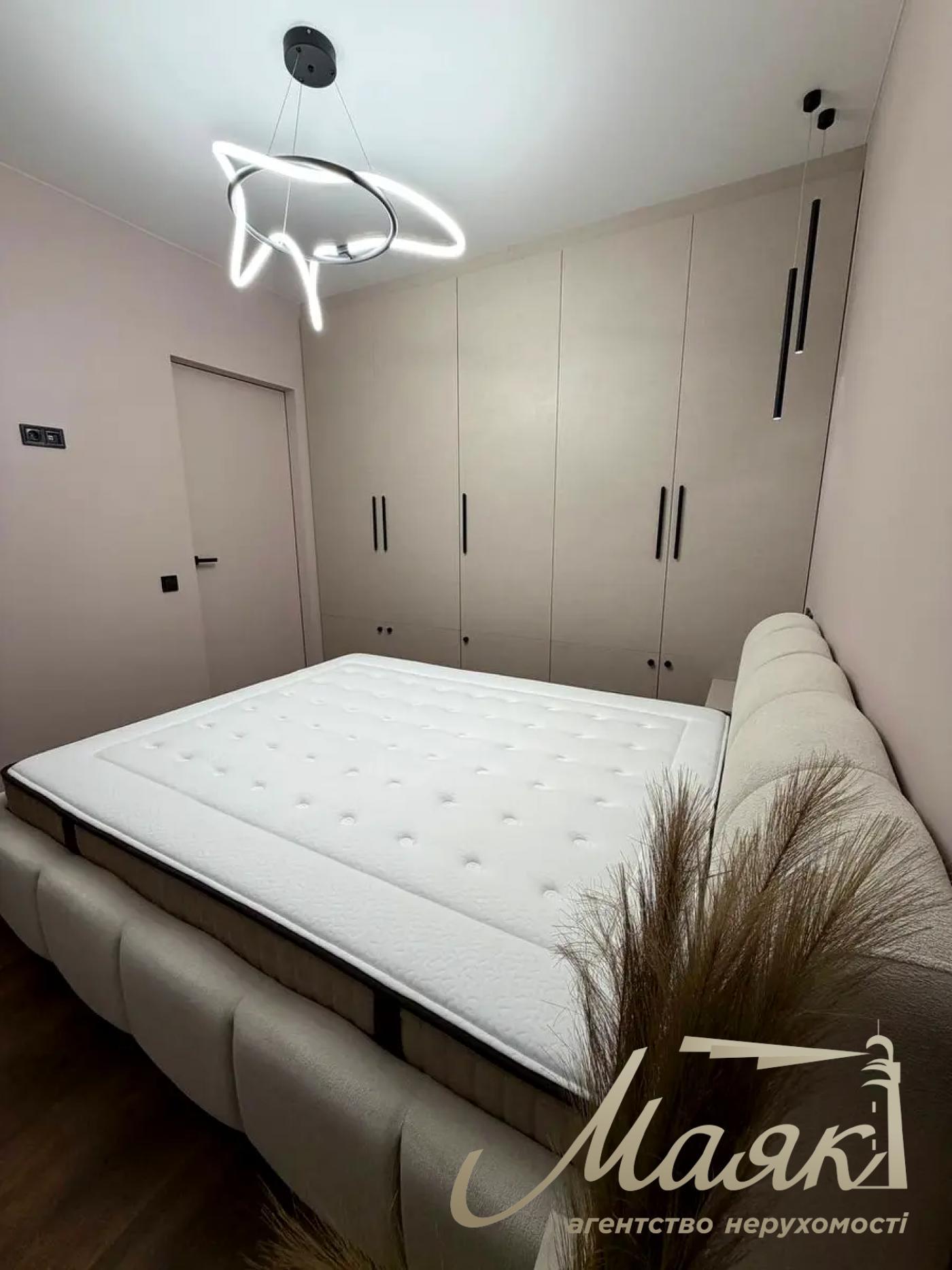 Оренда 1-кімнатної квартири 39,5 м2, ЖК White Lines, Голосіївський просп. , 76