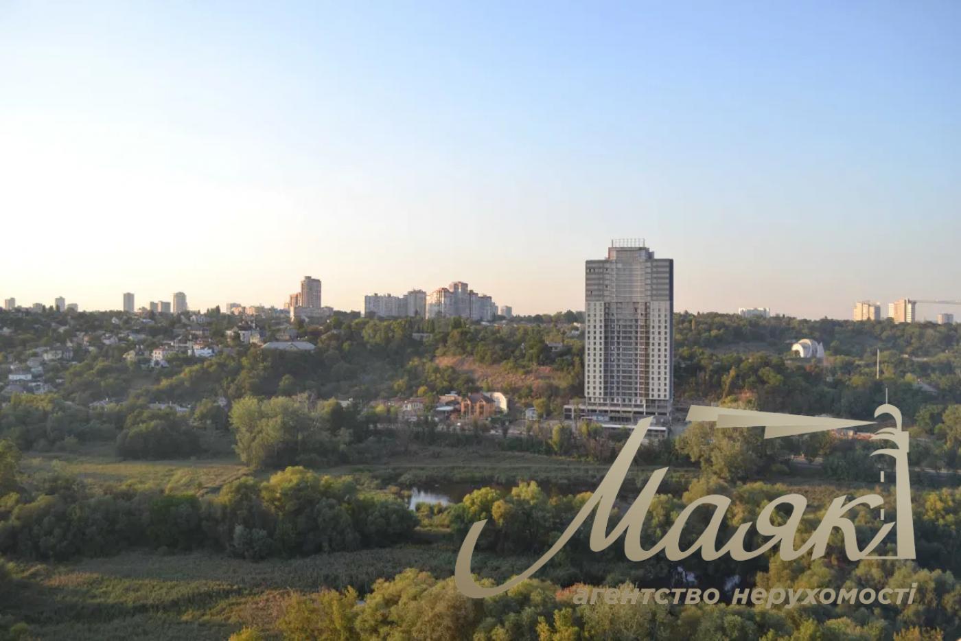 Продаж 4-к 2-х рівневої квартири, 158 м2, вул. Лобановського, Святошинський р-н