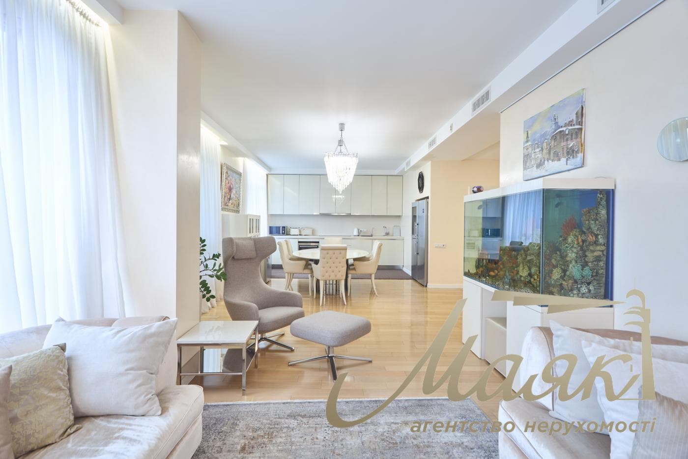 5-room family apartment for sale in the upscale Novopecherskie Lipki residential complex, Andriy Verkholyad/Dragomirov Street, Pechersk, Kyiv