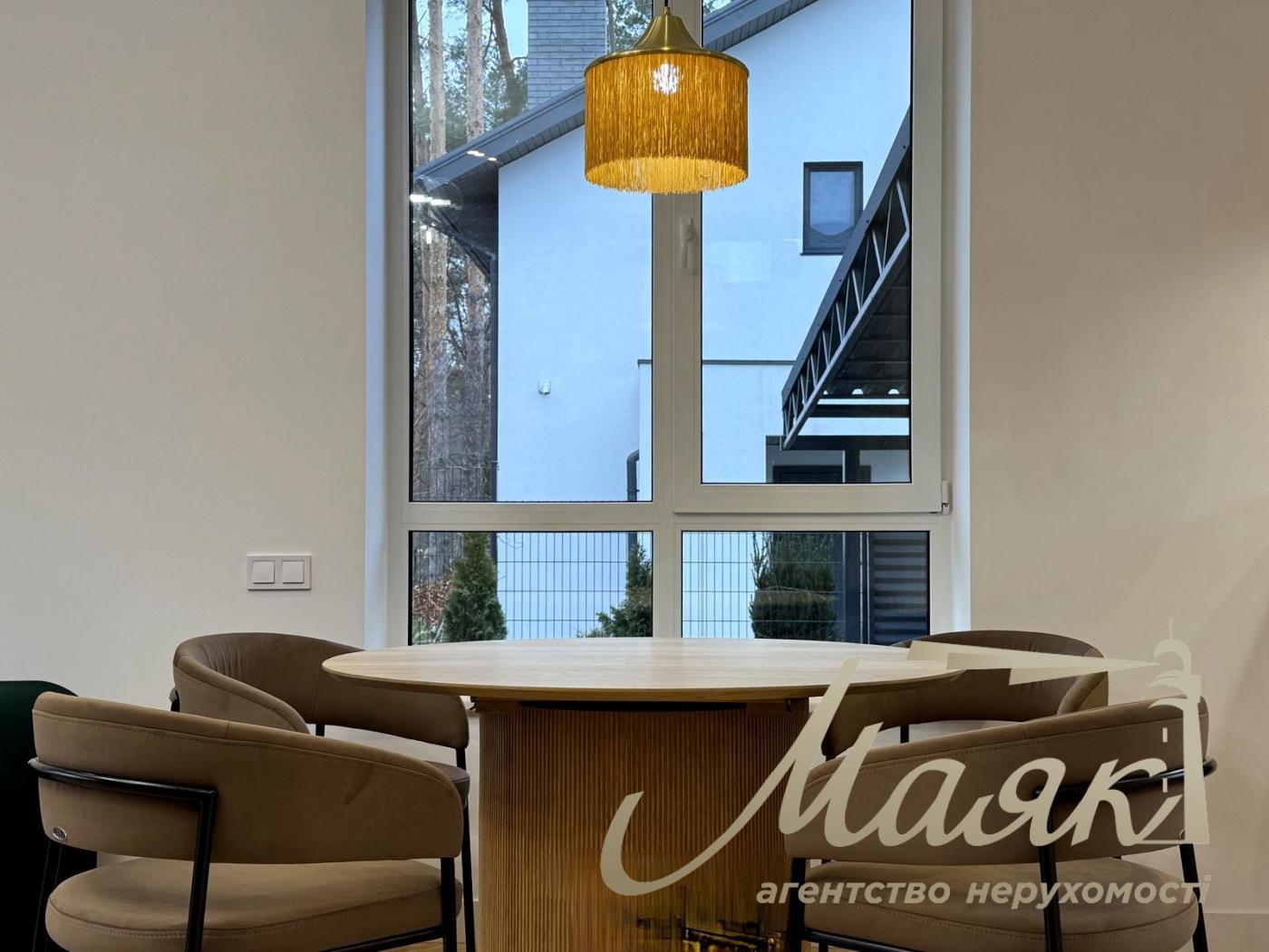 Оренда будинку 160 м² з повною автономністю та власним укриттям у с. Іванковичі