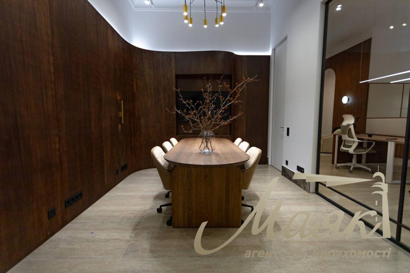 Продаж дизайнерського офісу (120м2) у Центрі вул. Саксаганського 58