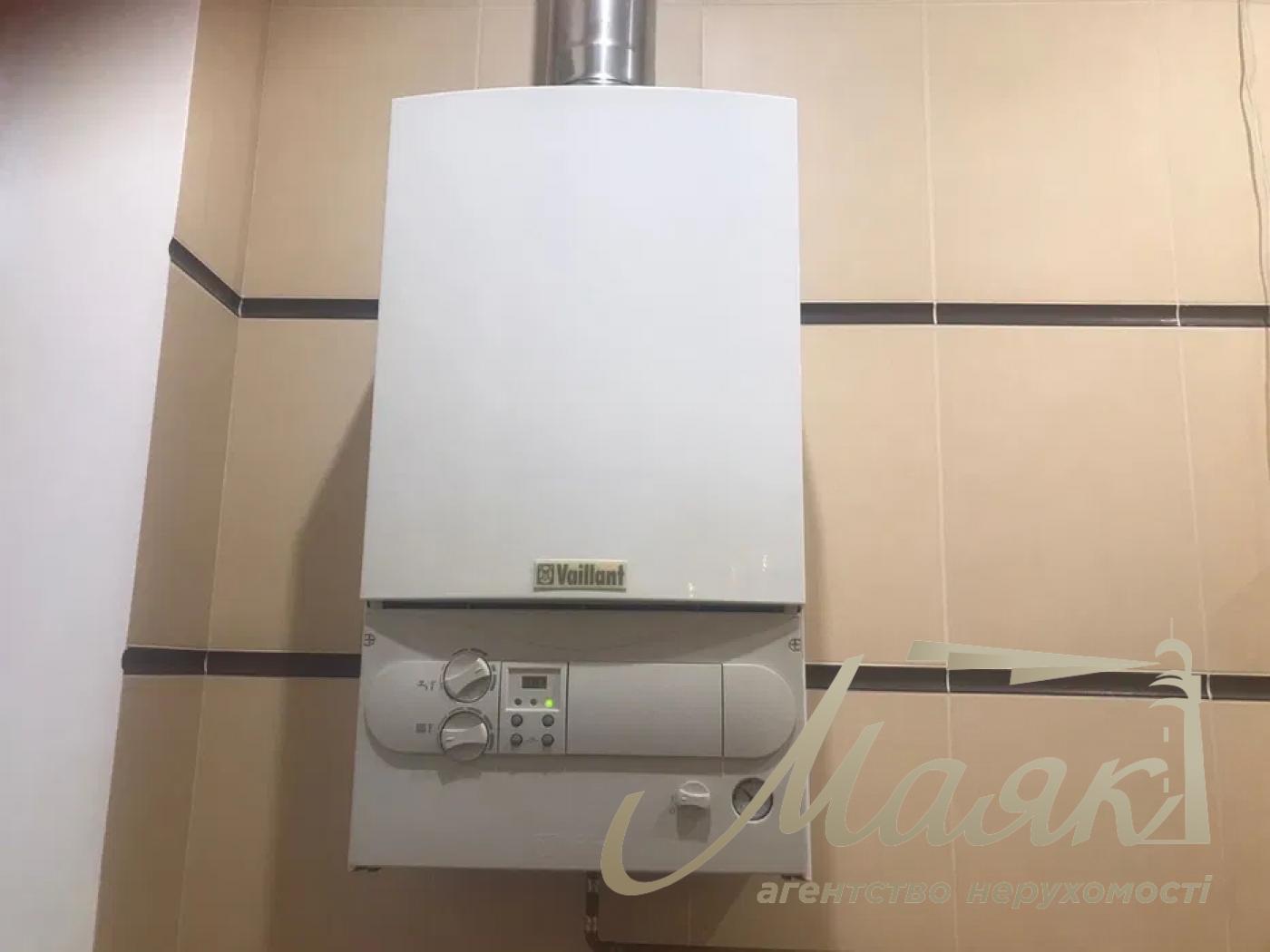 Продаж 4к дворівневої квартири вул. Дарвіна, Липки