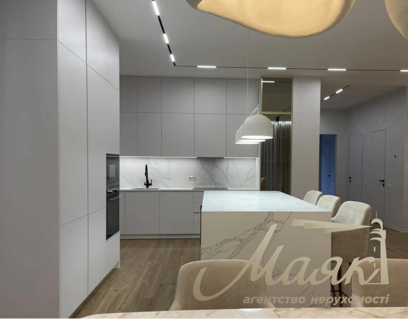 Продаж будинку 385м2 у КМ "Нова Ходосівка" в с. Ходосівка, Києво-Святошинський район.