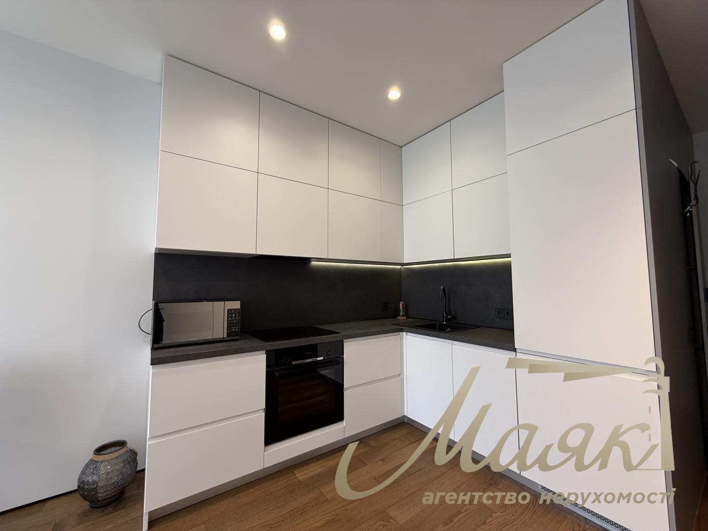 Продажа 2-комнатной квартиры (46м2) в ЖК "Французский квартал 2"