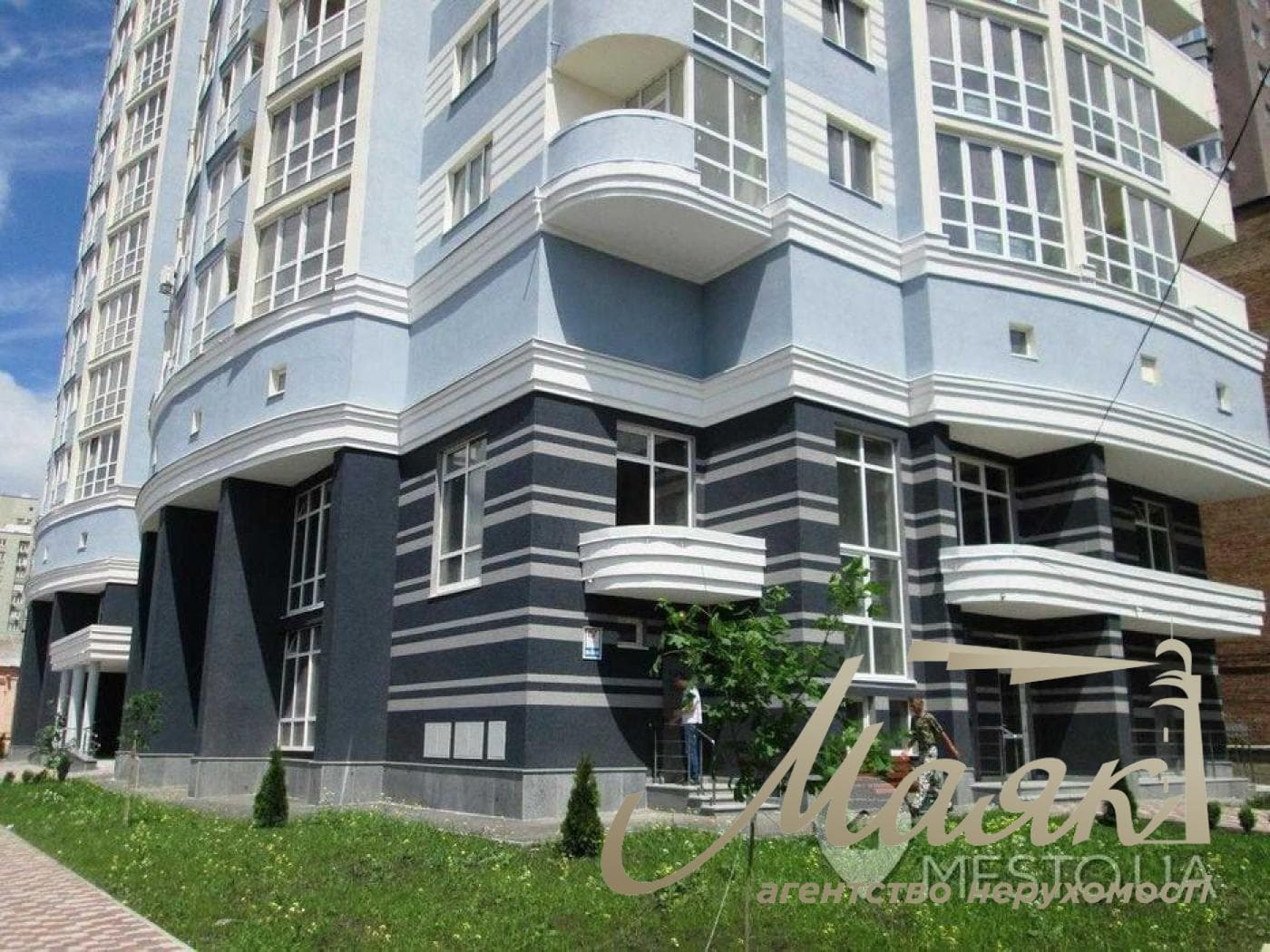For Rent / Apartment / Malevich Street, Downtown, Kyiv