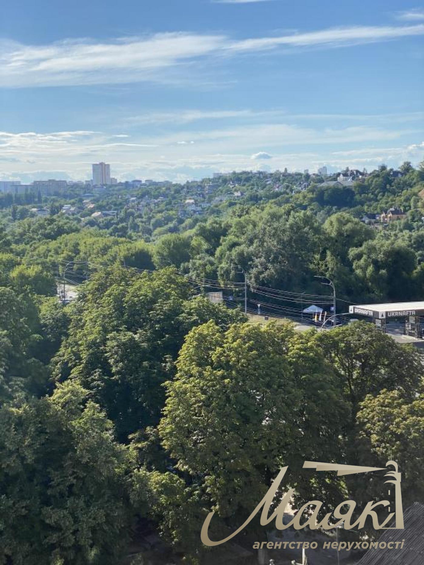 Аренда 1 комнатной квартиры в ЖК Бристоль по ул.Лобановского 144, метро Демеевская.