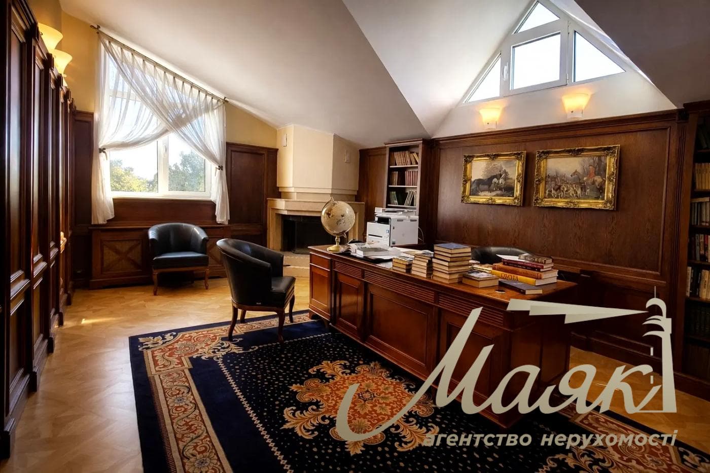 Selling a house on the Dnieper 700m2 in s.Kozin, Dam 2 km with a swimming pool in Kozin/Koncha Zaspa, Obukhiv direction, Kyiv region 45 hectares of land.