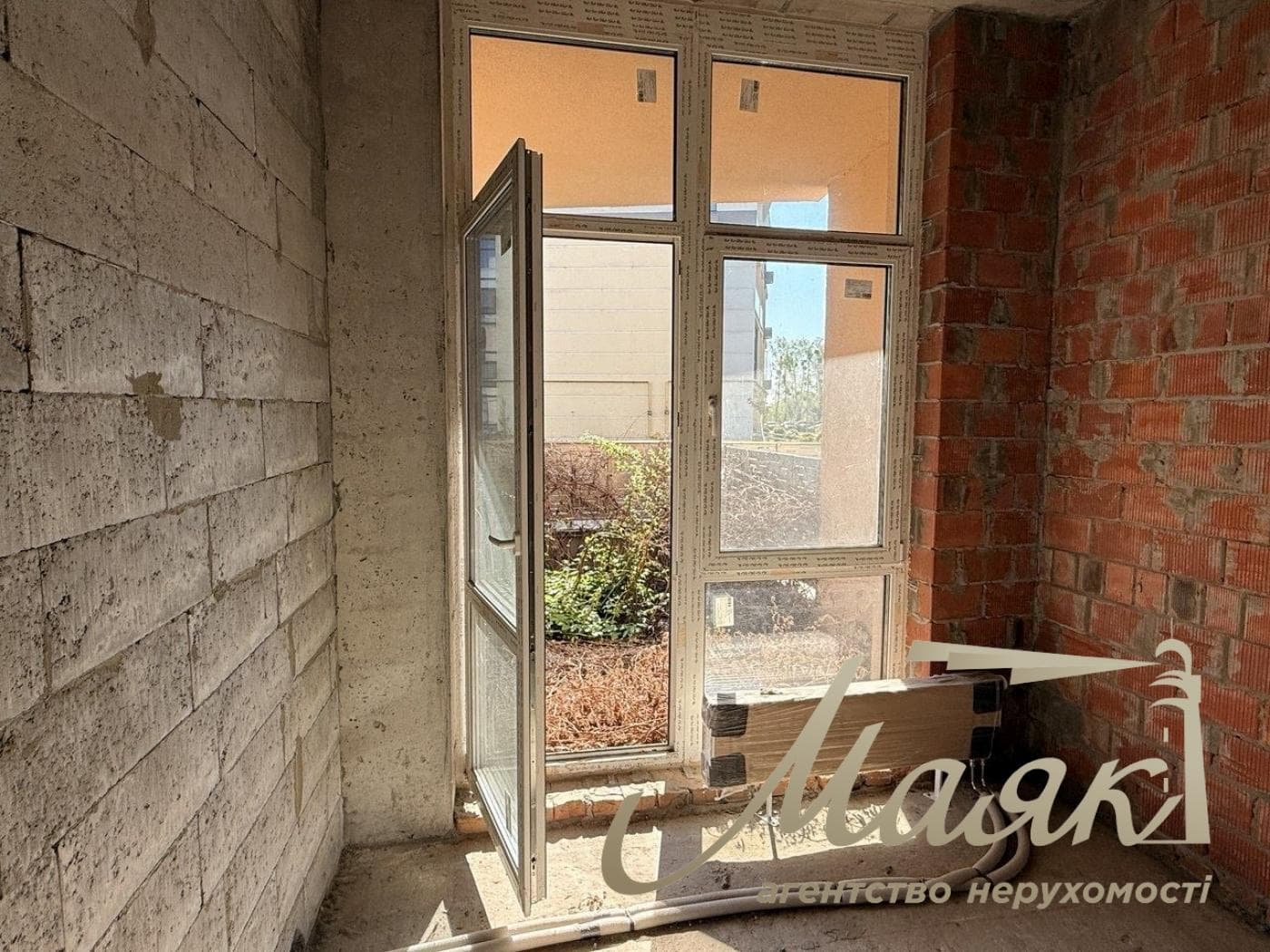 For sale 2-bedroom apartment with terrace LCD Italian Quarter, Obolonsky district