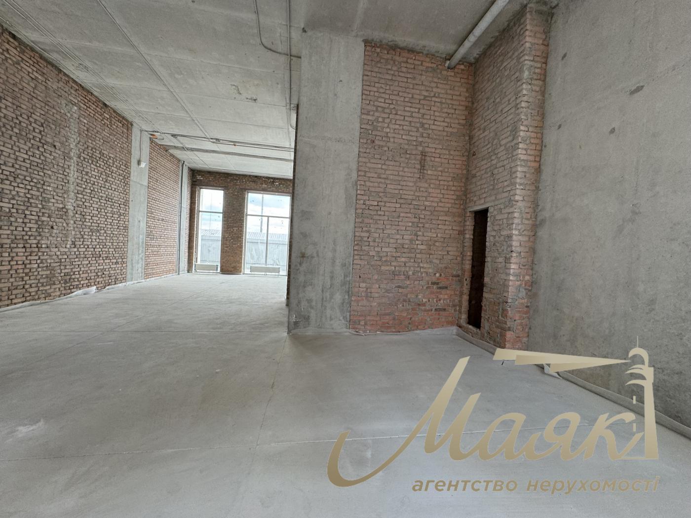 Аренда фасадного помещения 130м2, клубный дом Illinsky House.