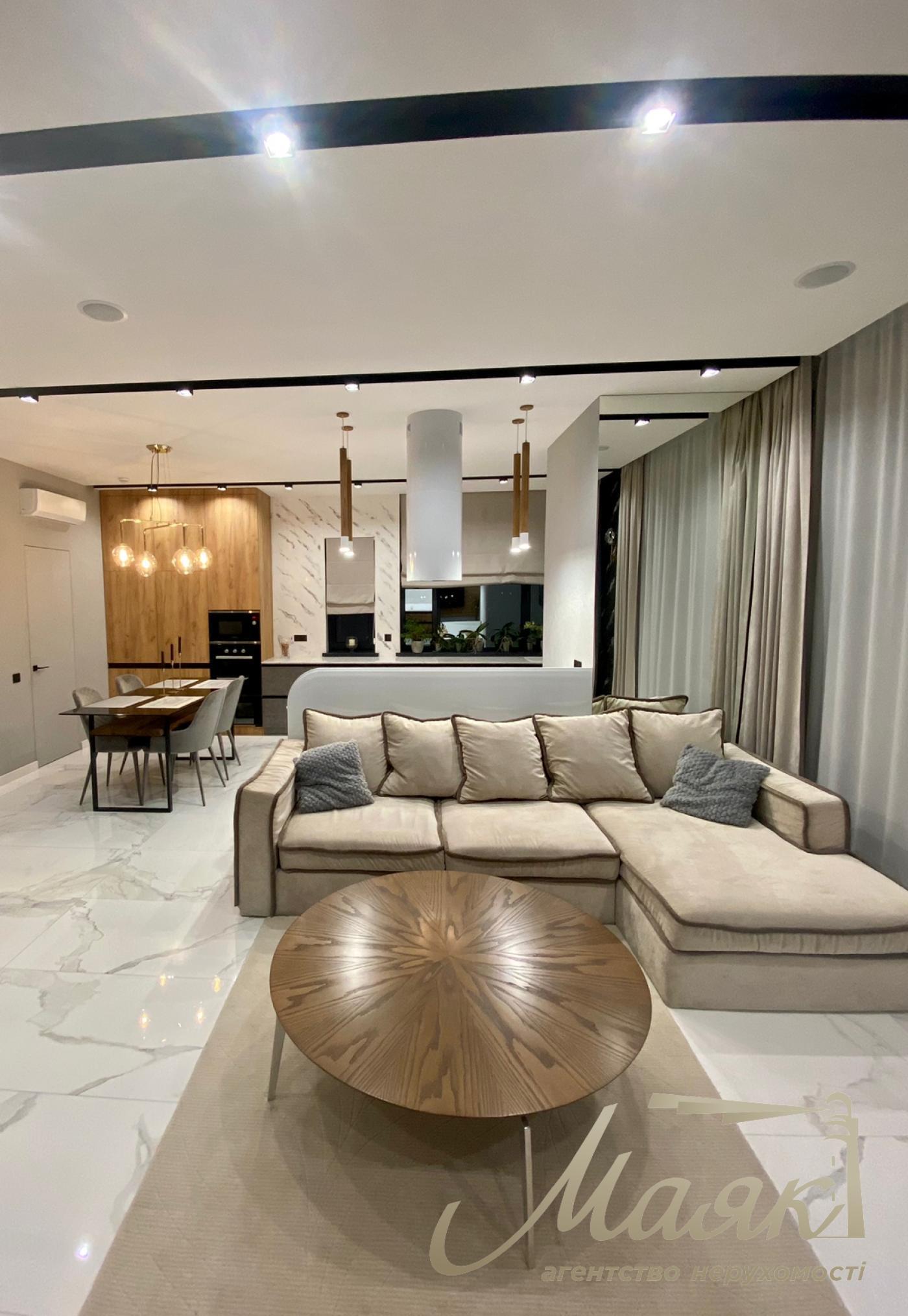 Продаж 3-кімнатної квартири 102м2, ЖК Park Avenue VIP