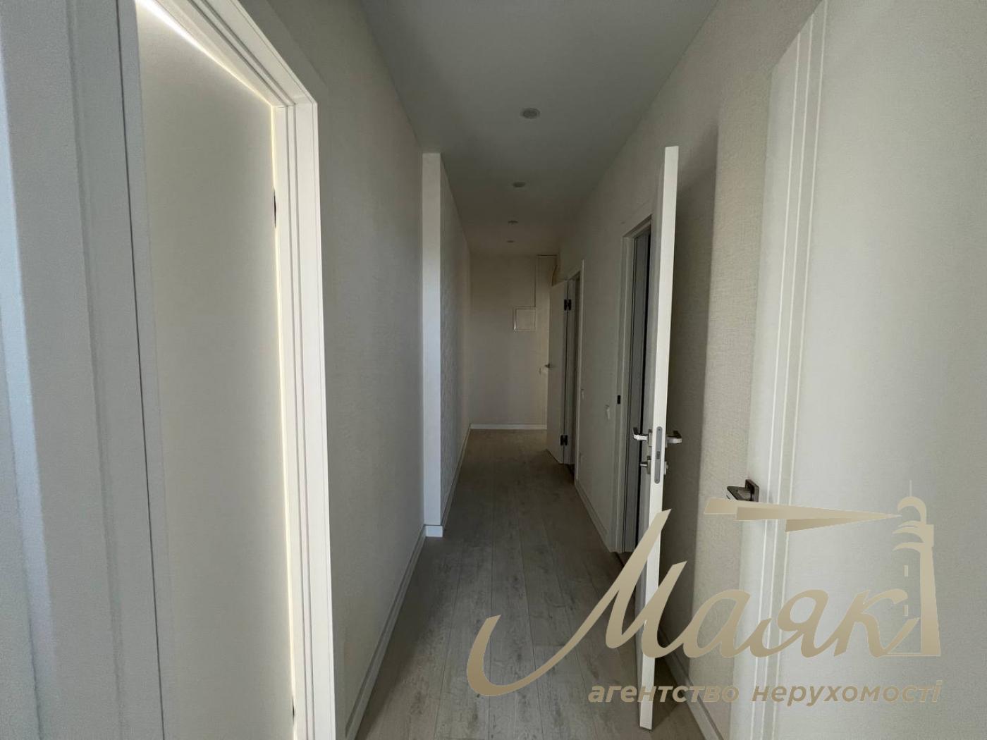 Продаж 2к квартири ЖК Метрополіс, вул. Академіка Заболотного, Іподром