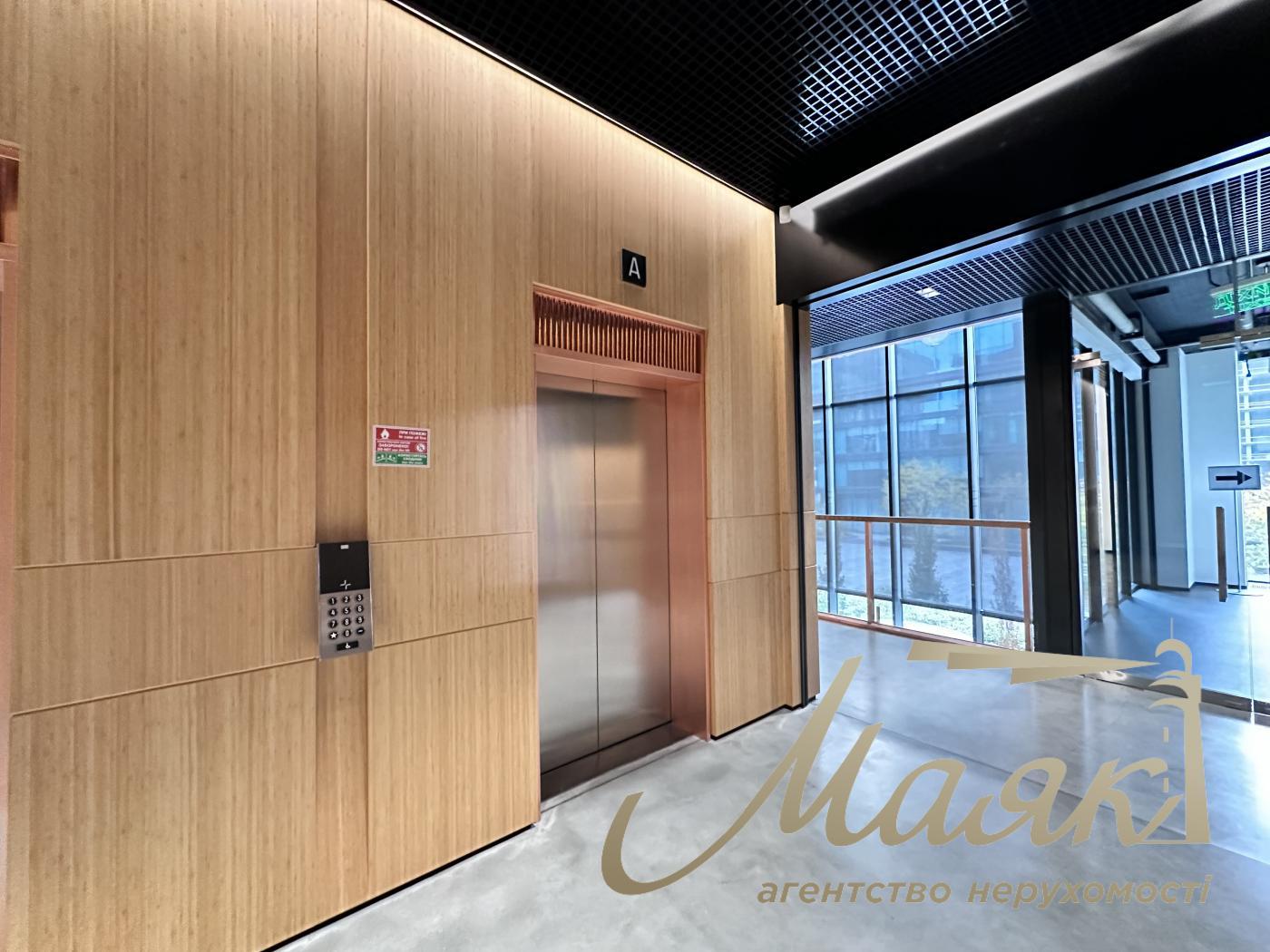 Office for rent 40m2, UNIT CITY Business Center, Dorogozhichi