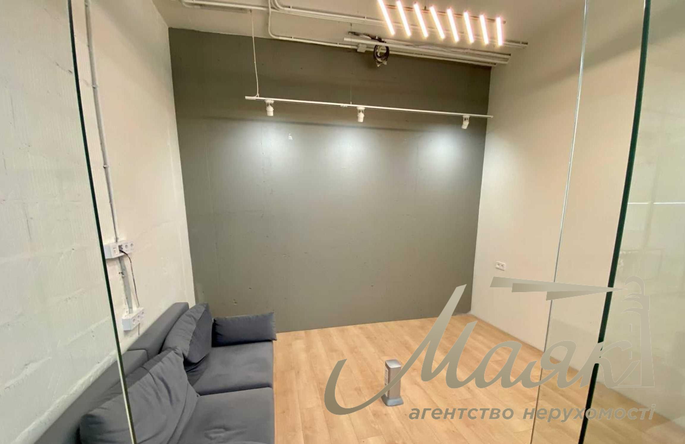 Оренда офісу з меблями 182м2, ЖК Французький Квартал, Печерську