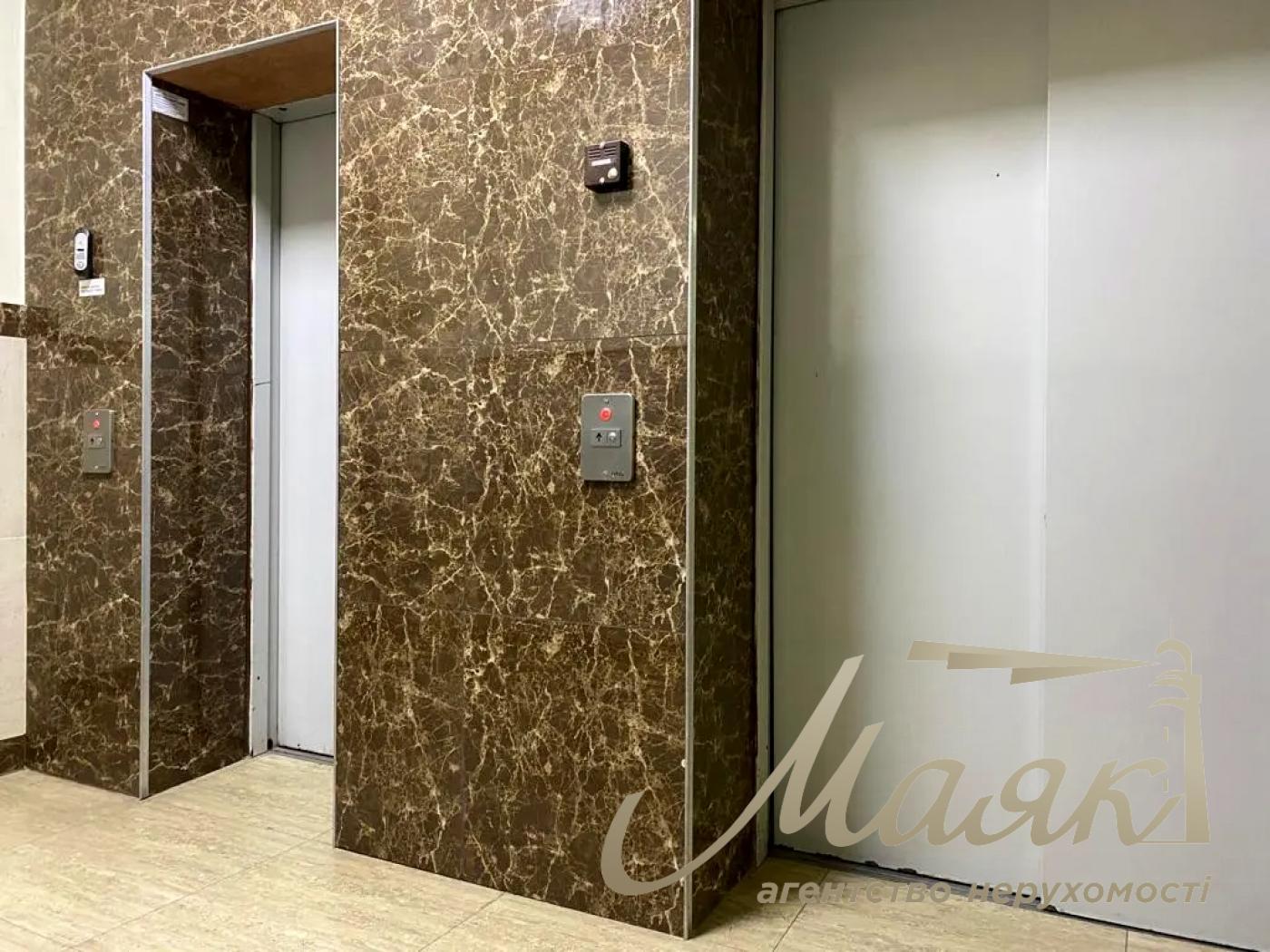 Оренда 3х кімнатної квартири, провулок Лабораторний, Печерський район