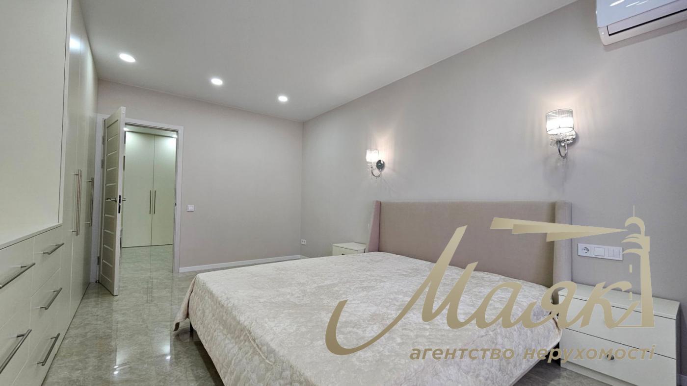 Аренда 3-х комнатной квартиры в ЖК Навигатор.