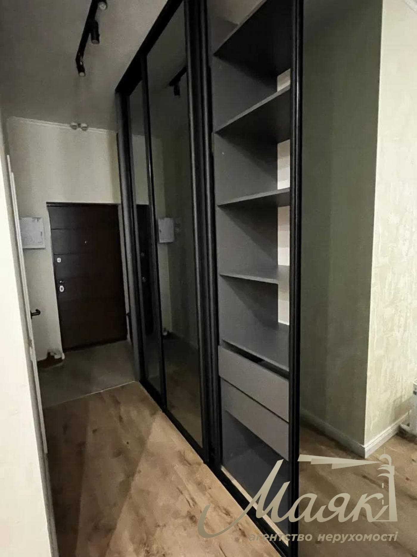 Аренда 1-комнатной квартиры 55м2 ЖК Альтер Эго Лабораторний переулок, 7