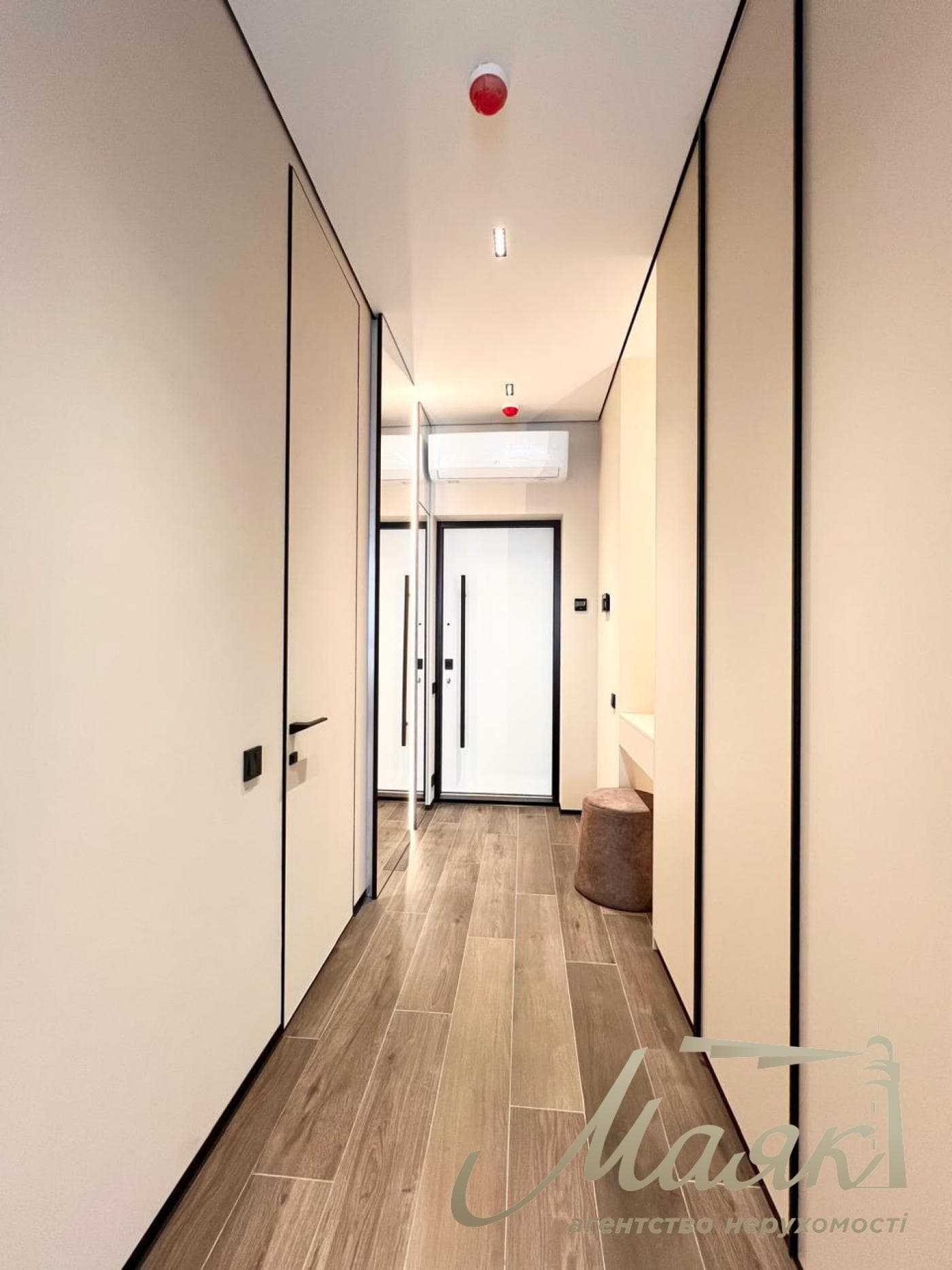 Оренда 3к квартири в ЖК TRIIINITY, 104 м кв, Печерський район
