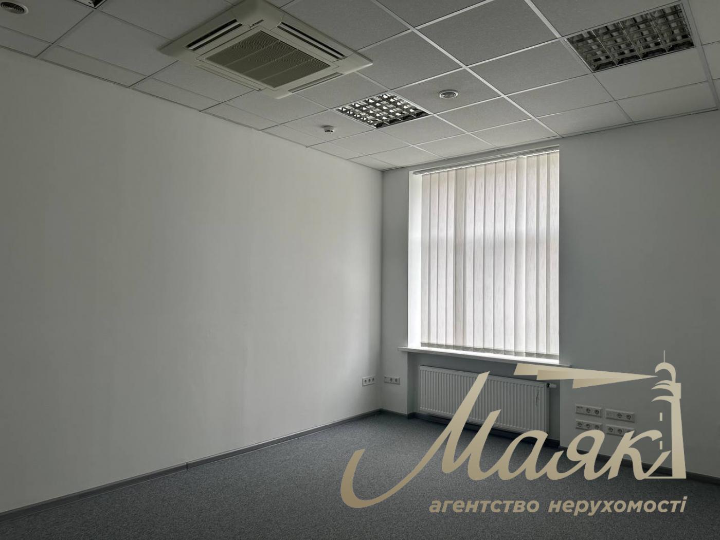 Аренда офиса 520м2 по ул.Михновского, Зверинецкая