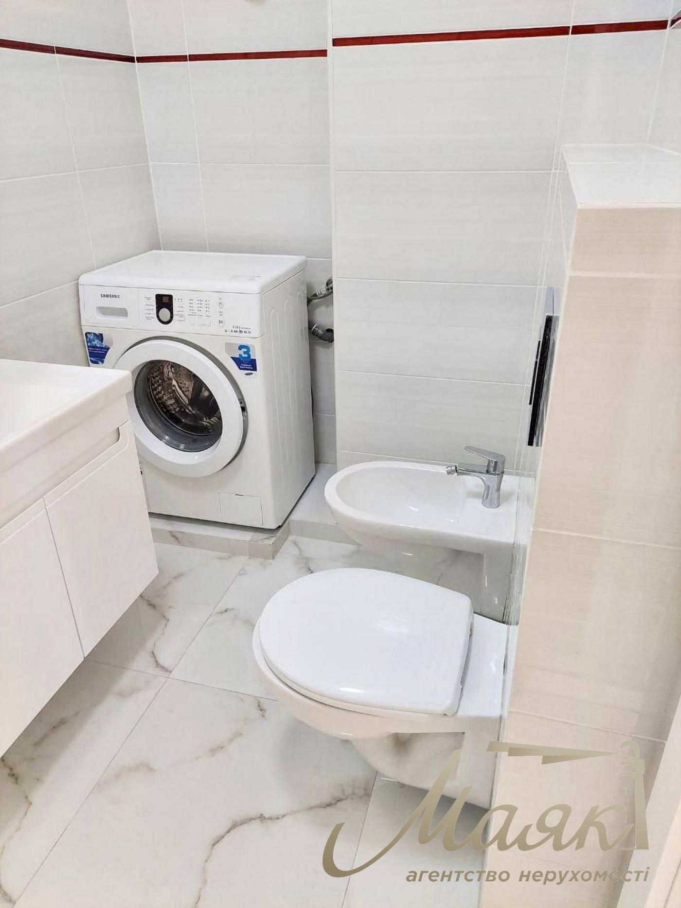 Продажа 2-комнатной квартиры (62 м2) на вул. Профессора Подвысоцкого 4В