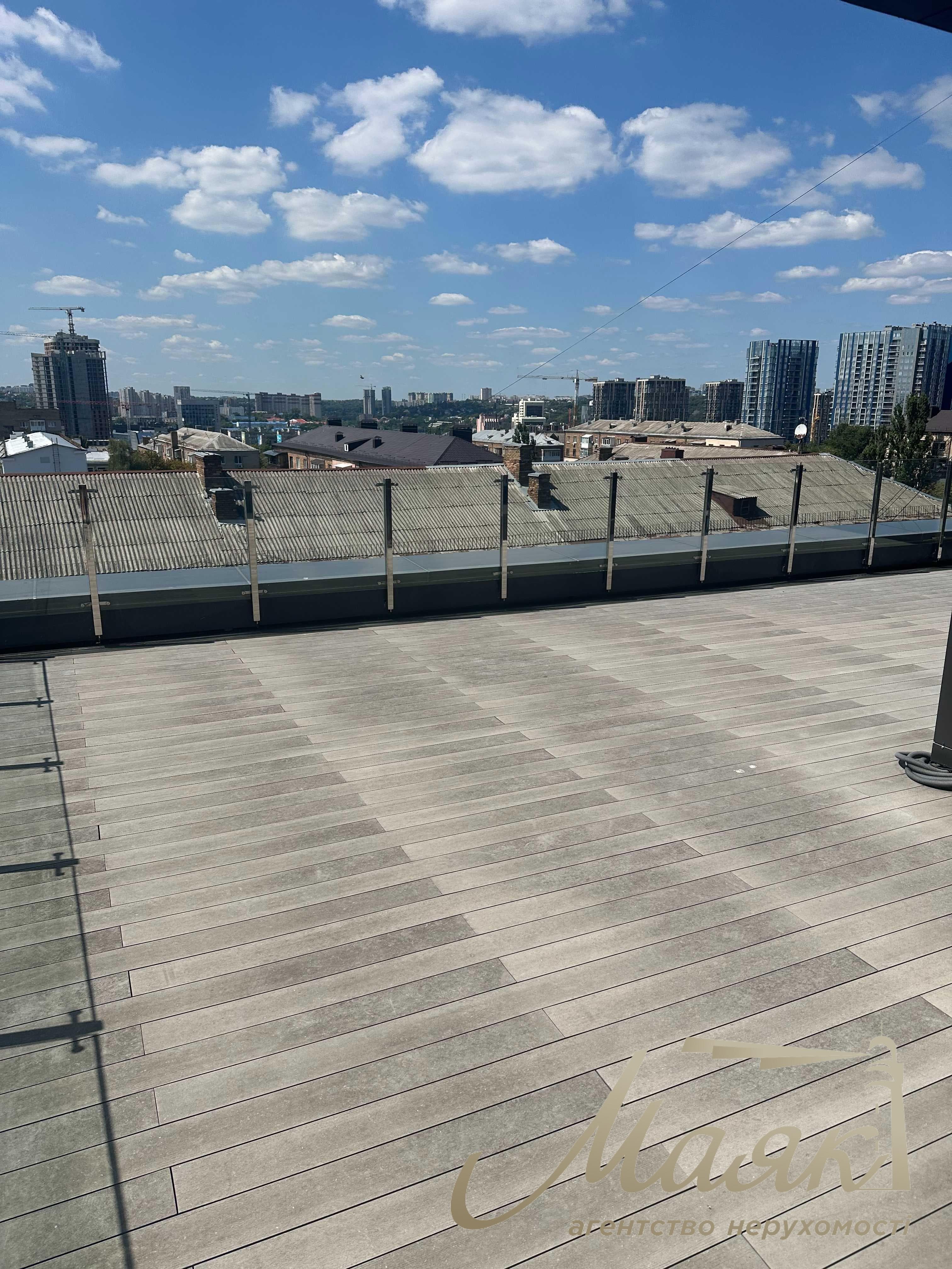 Оренда офісу з терасою (452 м²) у бізнес-центрі «TRINITY», вул. Товарна, 1, Печерський район