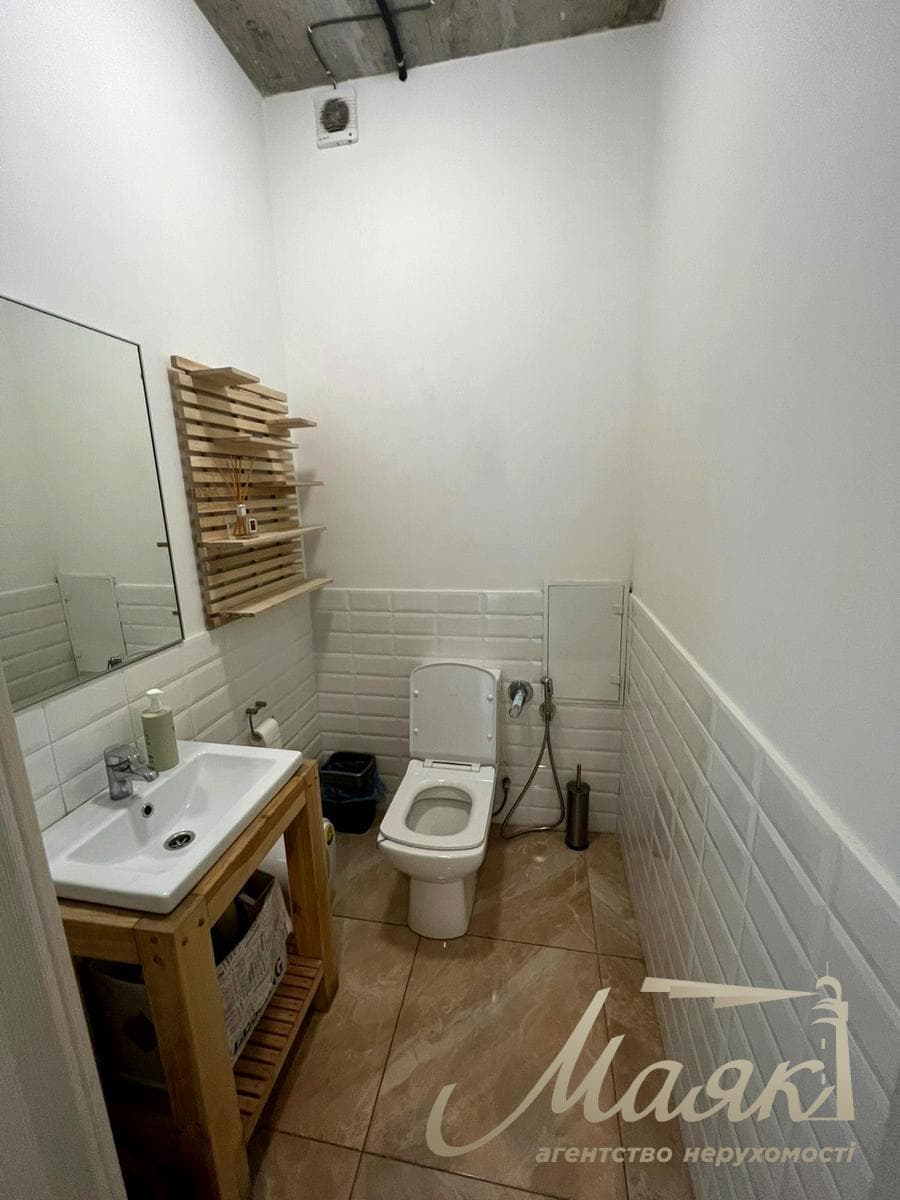 Аренда офиса 150м2 в ЖК Престиж Холл, ул.Барбюса 37/1, Печерский район.