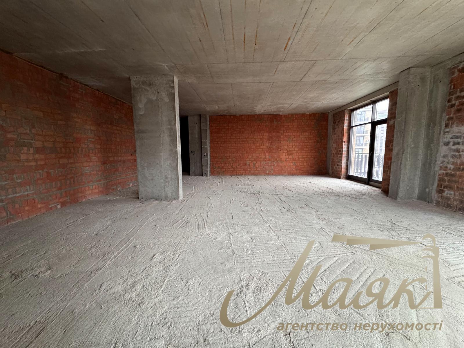 Продажа квартиры без ремонта 109 кв.м. в ЖК Liberty Residence