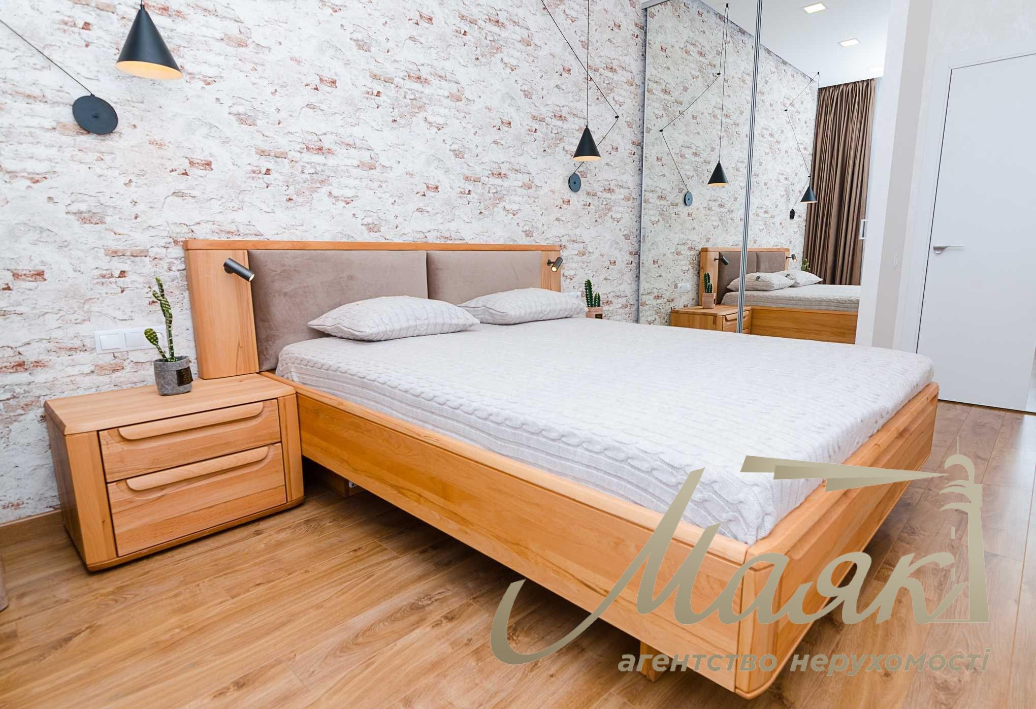 Продажа 1-комнатной квартиры 50м2, в ЖК "Французский квартал" Печерский район