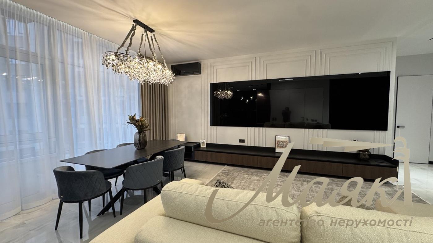 Продажа 3к квартиры 114 м2, ЖК Бульвар фонтанов, Печерск, Киев