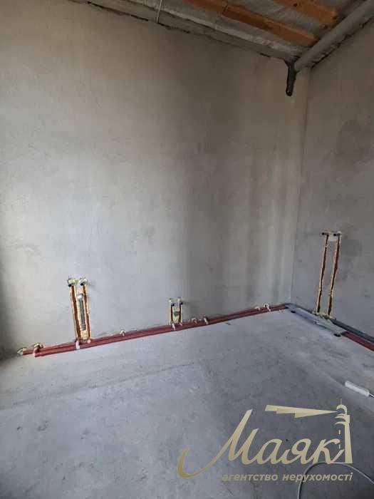 Продажа дома 472м2 с. Лесники, КГ «Хутор Ясный» Обуховское направление, Киевская область.