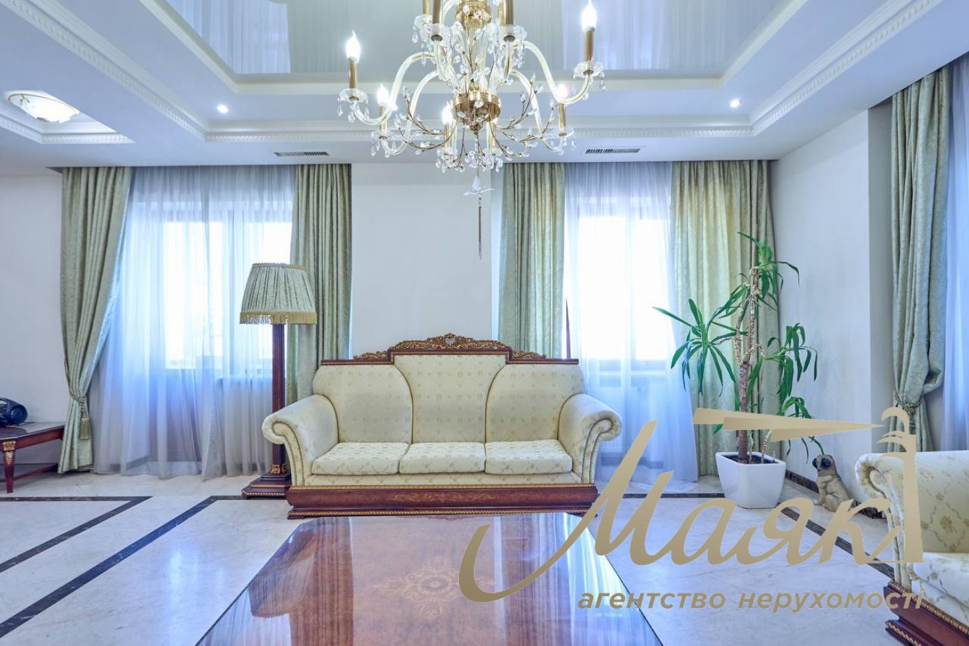 Оренда 4 кімнатної квартири, 163 м, Жилянська 30а, Голосіївський район