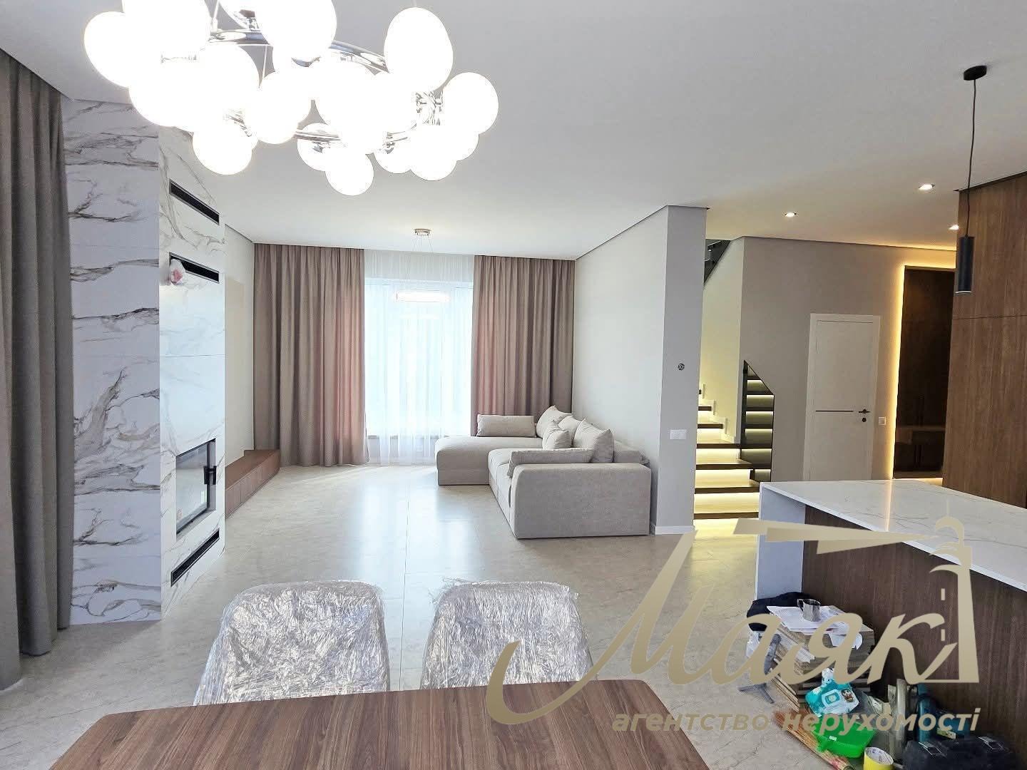 Продаж будинку в Ходосівці 196 кв.м у КТ Мануфактура