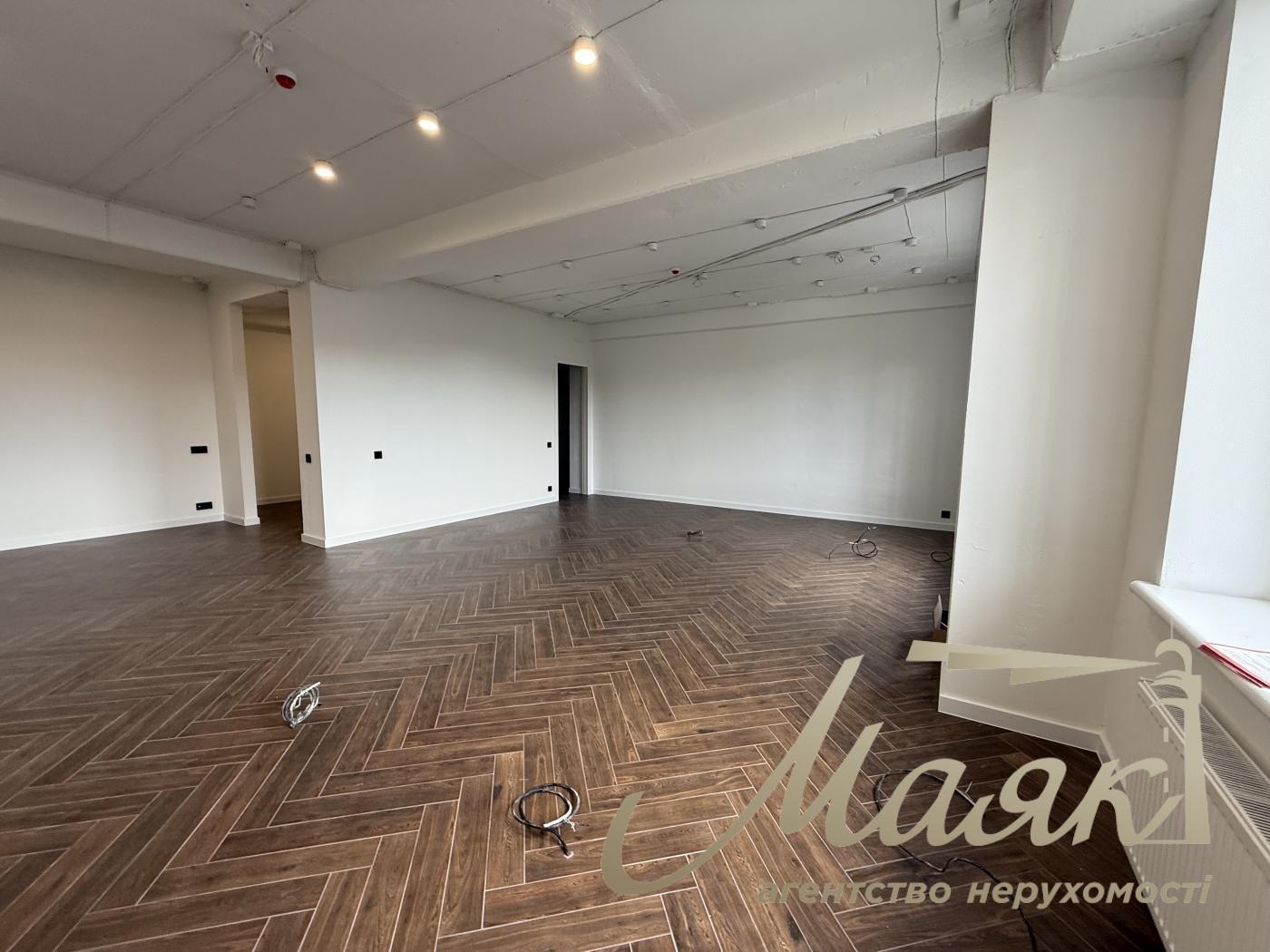 Оренда / Офіс / вул. Хрещатик, Центр, Київ