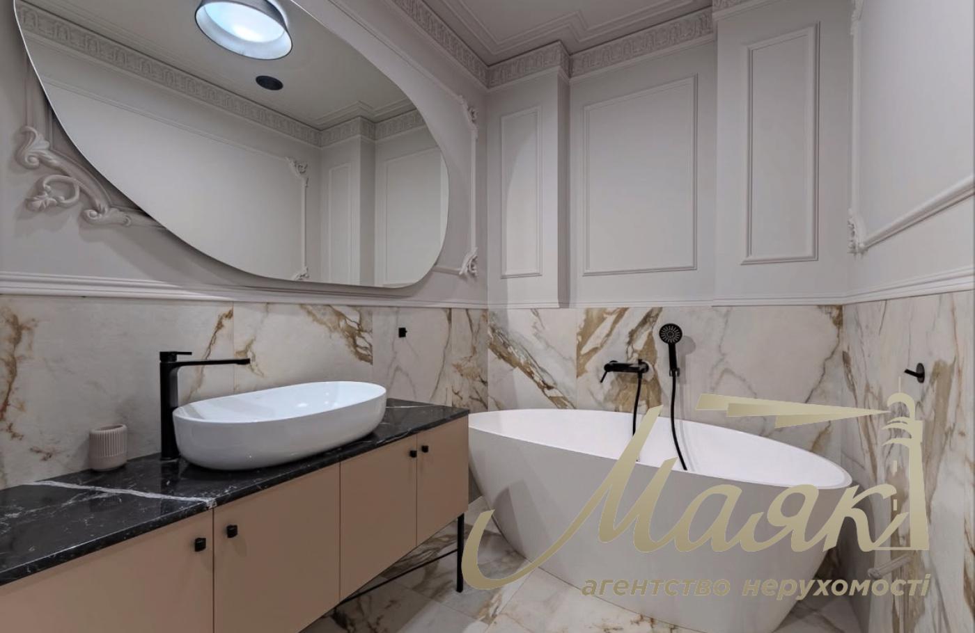 Business class apartment for sale 127 m² in Residential Complex Boulevard of Fountains, Kiev