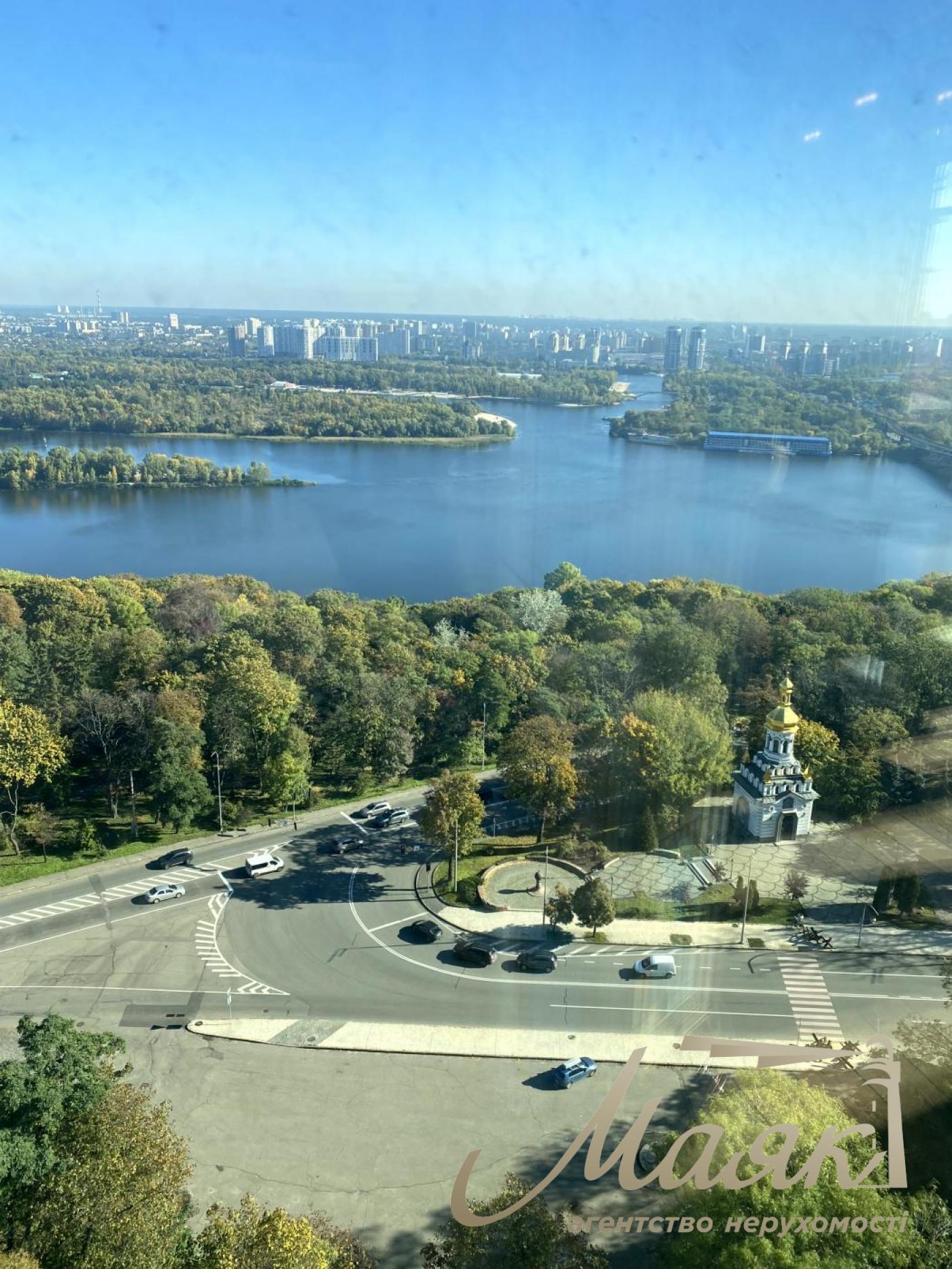 Sale of apartment in residential complex Diamond Hill, Ivana Mazepy st., Kyiv