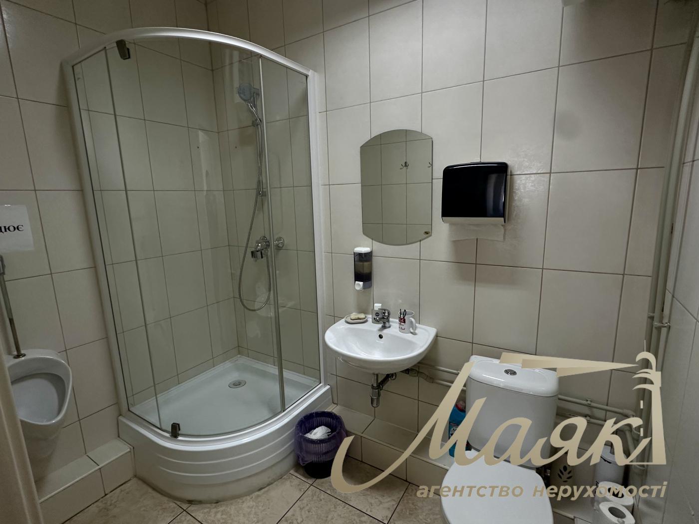 Rent a front building (656m2) on 7.5 hectares, Sadovaya street, with. Sofievskaya Borschagovka