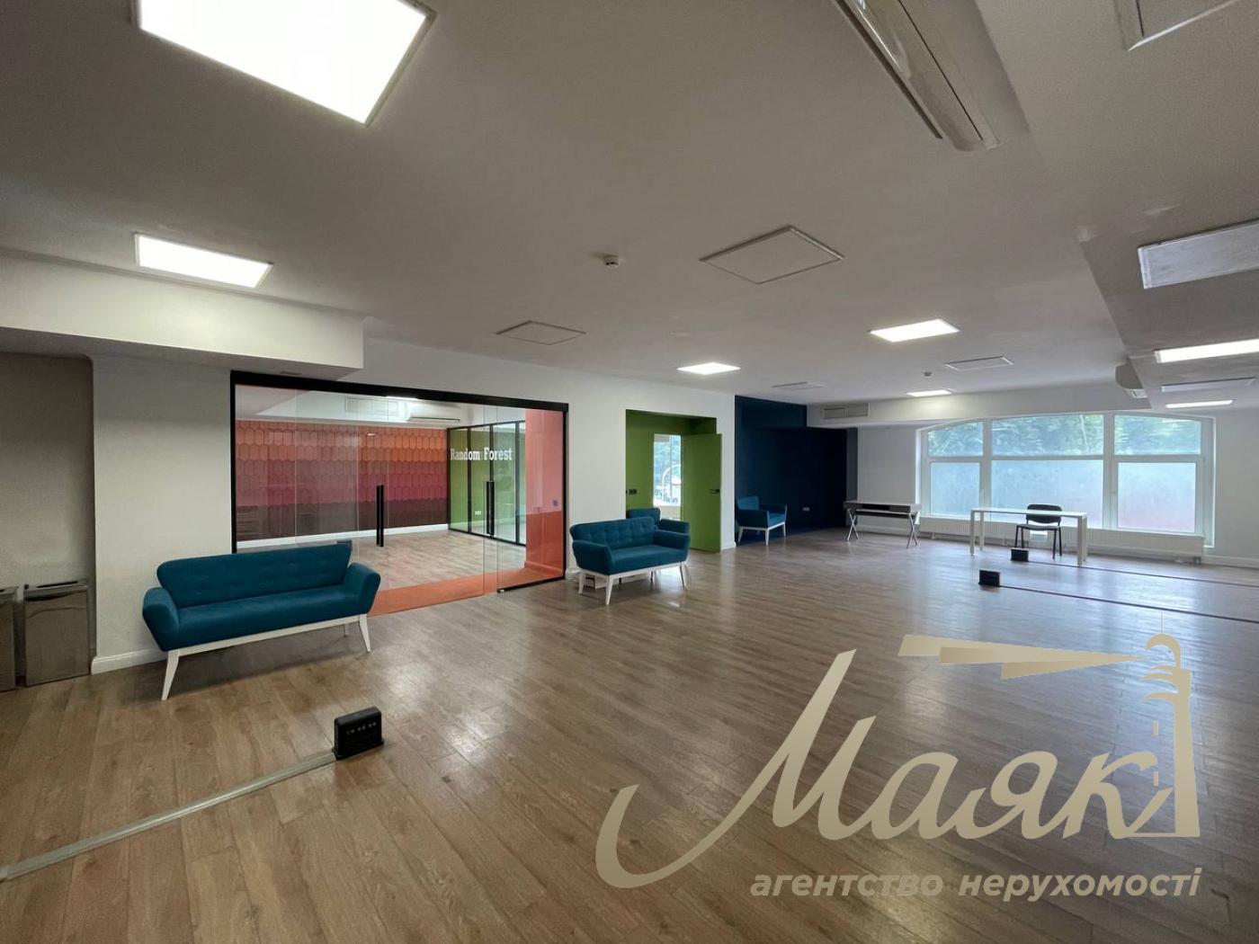 Оренда офісу 270м2 у центрі міста, вул. Скоропадського