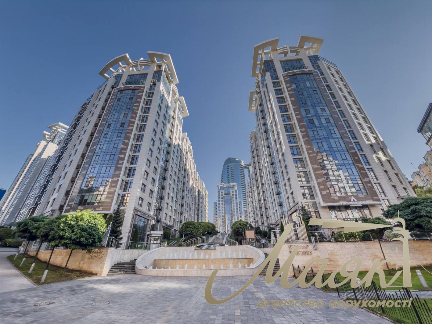 Sale of 4-room apartment, 195 m2, residential complex Fountain Boulevard, Pechersk, Kyiv